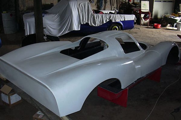 porsche-906-body-shell