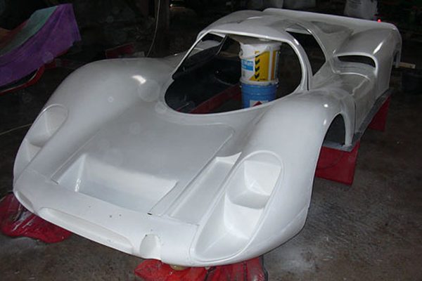 porsche-906-body-shell-front